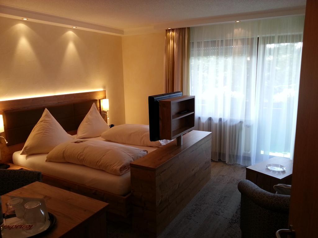 Wellness-Hotel Talblick Schömberg Eksteriør billede